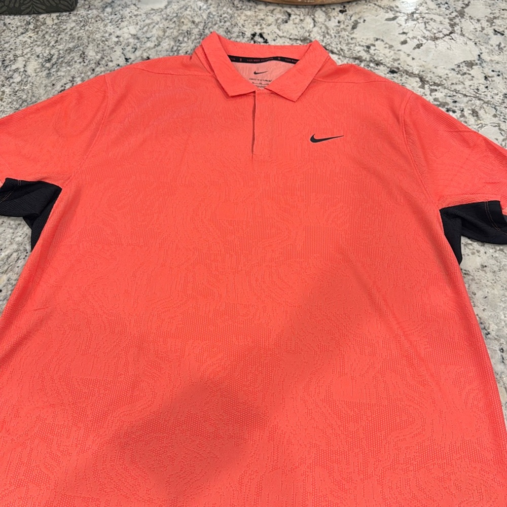 Nike Men’s Tiger Woods Collection Dryfit Polo XL